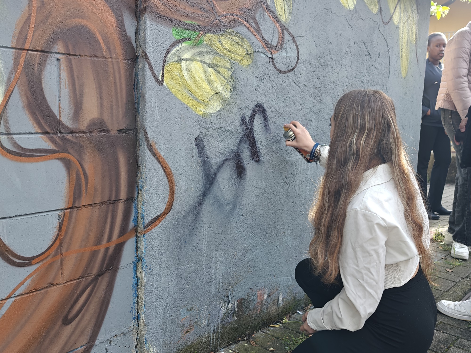 oggiono_murales_oratorio__1_.jpg (793 KB)