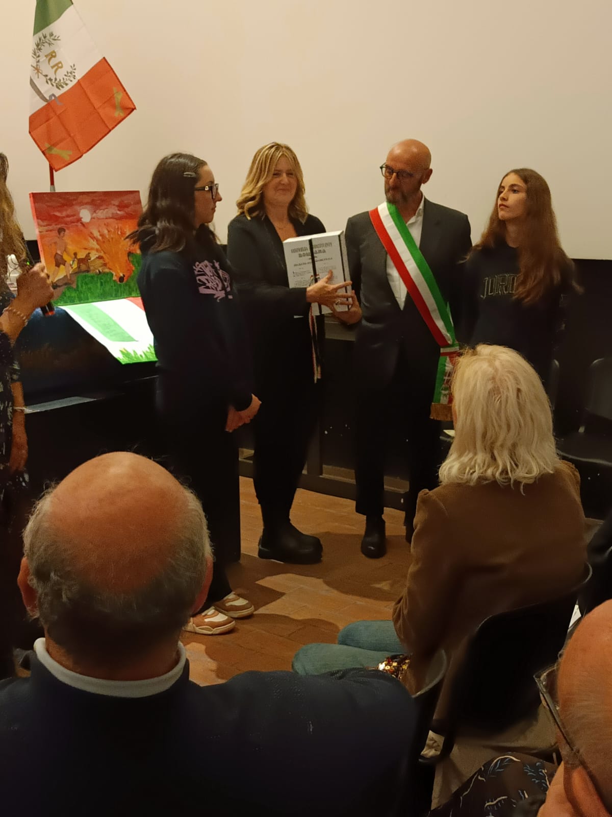 premio3.jpg (124 KB)