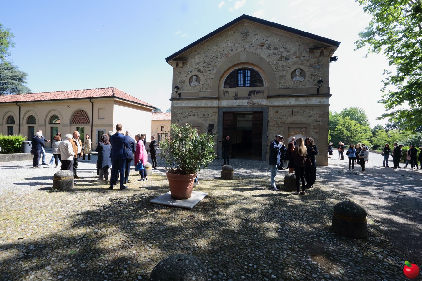 villagreppilavori0001.jpg (427 KB)