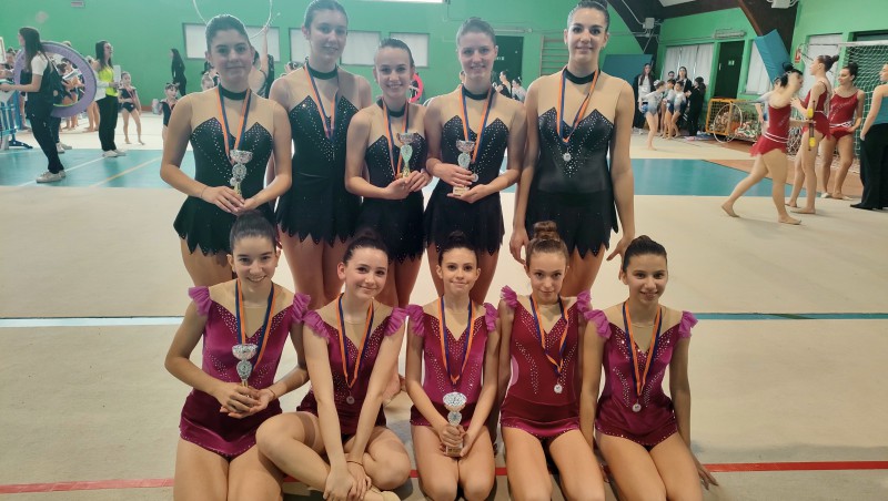 1000245274.jpg (100 KB)