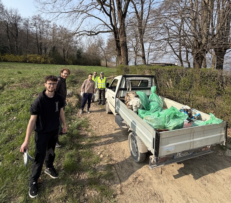 Bosisio_pulizia2.JPG (309 KB)