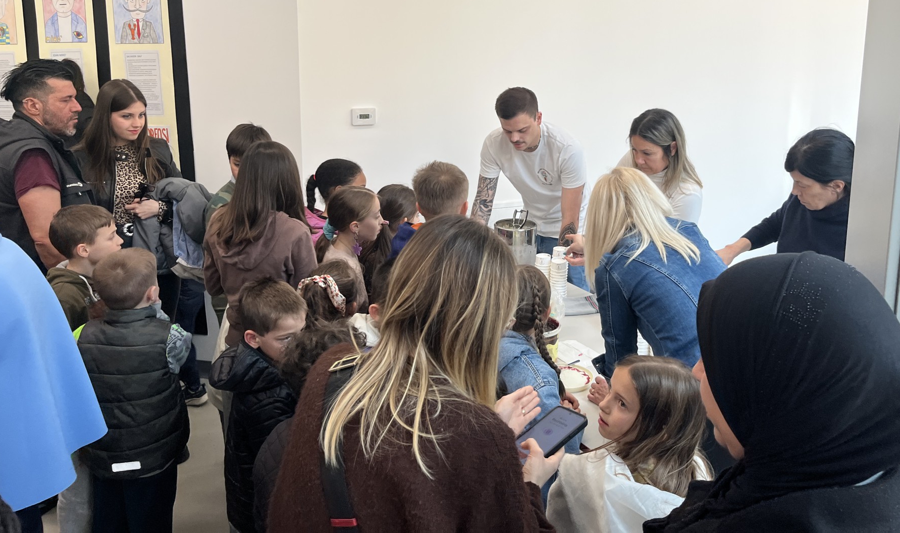 Cesana-inaugurazione_primaria-48.JPG (1005 KB)