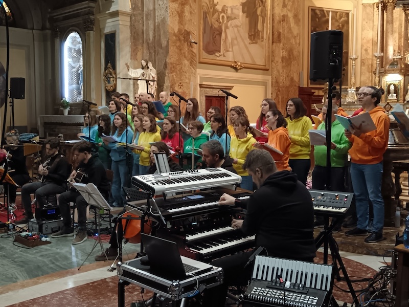 Costa_meditazione00007.jpg (221 KB)