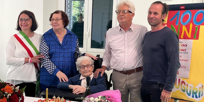 Costa_rita_gilardipr.jpg (231 KB)