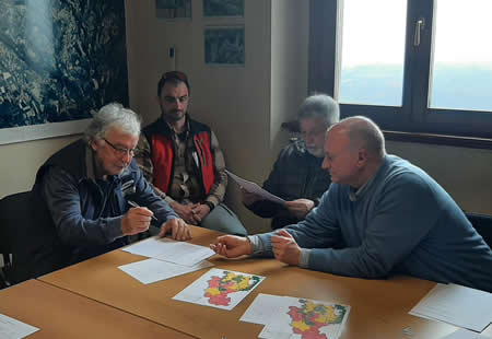 ParcoCuroneConferenzaStampa3PRIMA.jpg (19 KB)