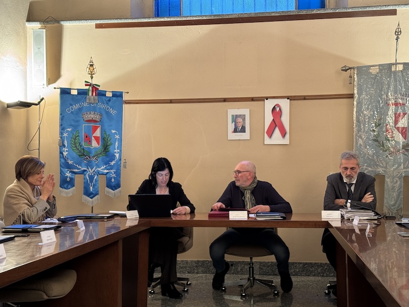 Sirone_cc00002.JPG (175 KB)