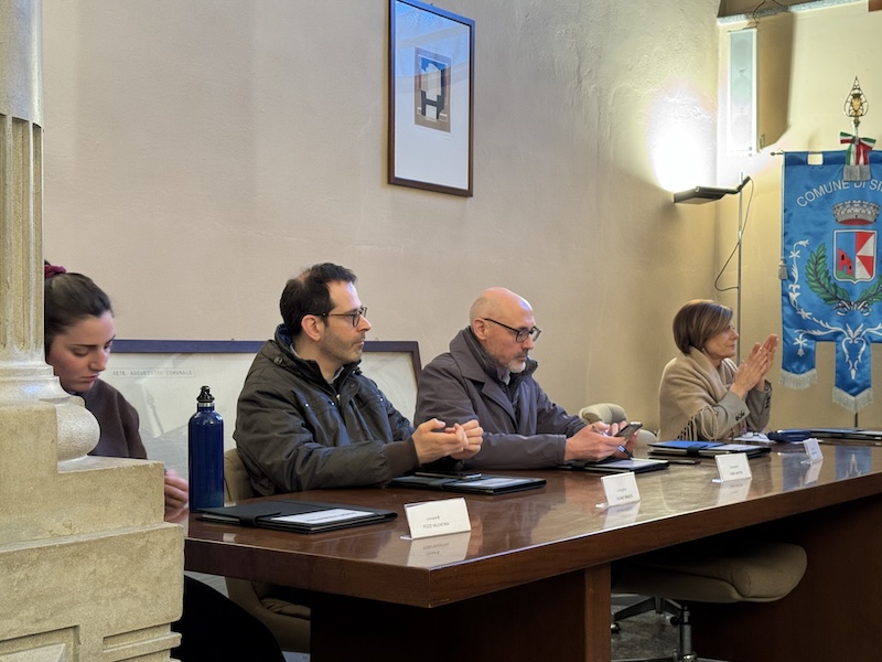 Sirone_cc00003.JPG (161 KB)