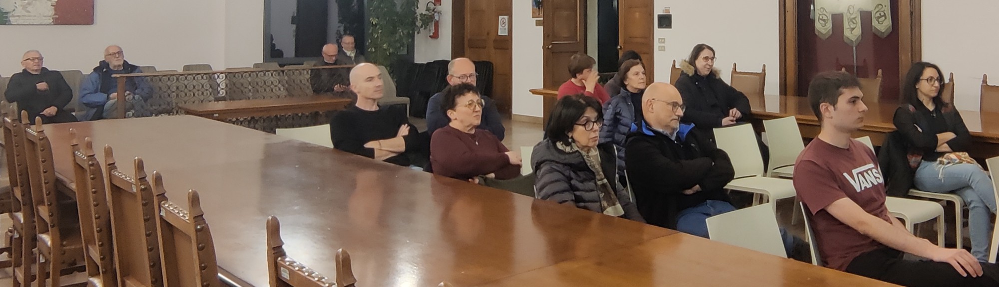 casatenovoguerrapace2.jpg (200 KB)