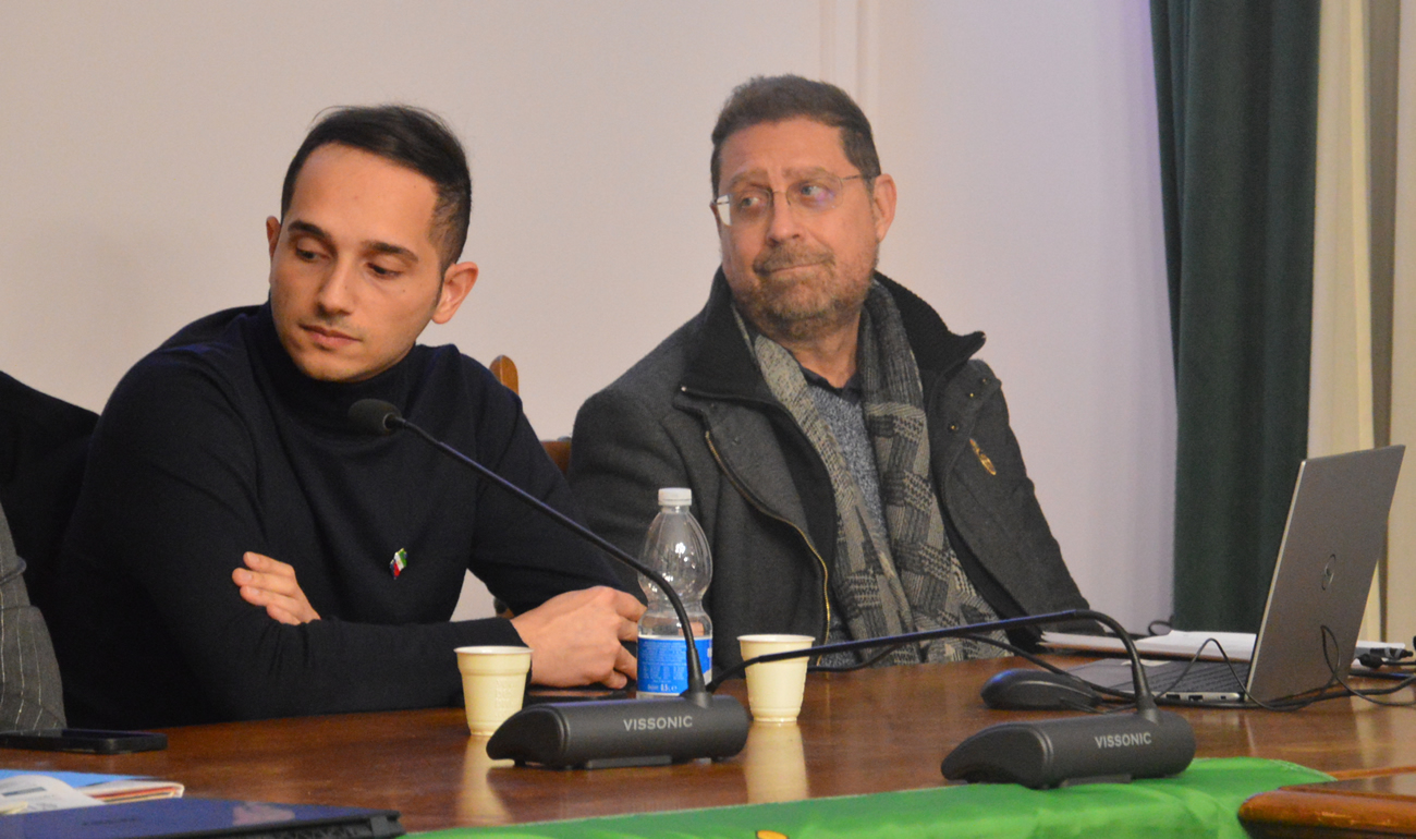 casatenovoiran__8_.JPG (596 KB)