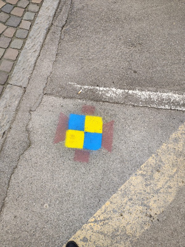 casateucraina__1_.jpeg (208 KB)