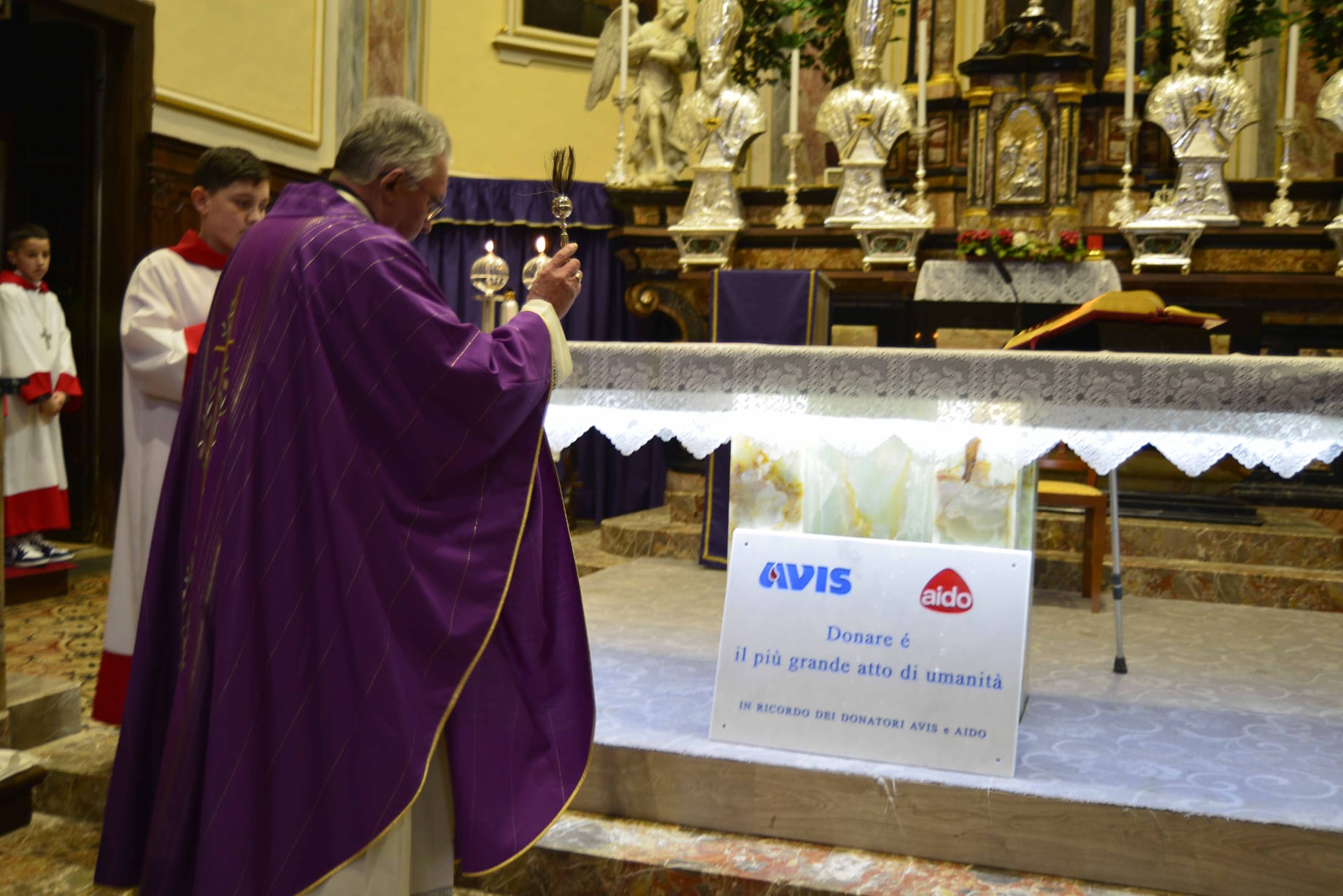 colletargadonatori__2_.jpeg (220 KB)