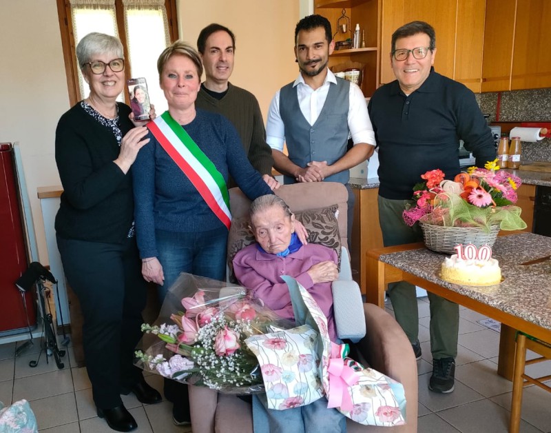 cremella_100_maria.jpg (132 KB)