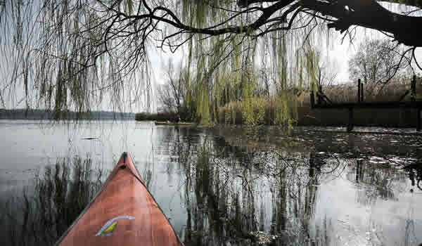 Lago di Pusiano e riflessi
