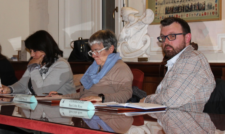 monticelloconsiglio6.jpg (308 KB)