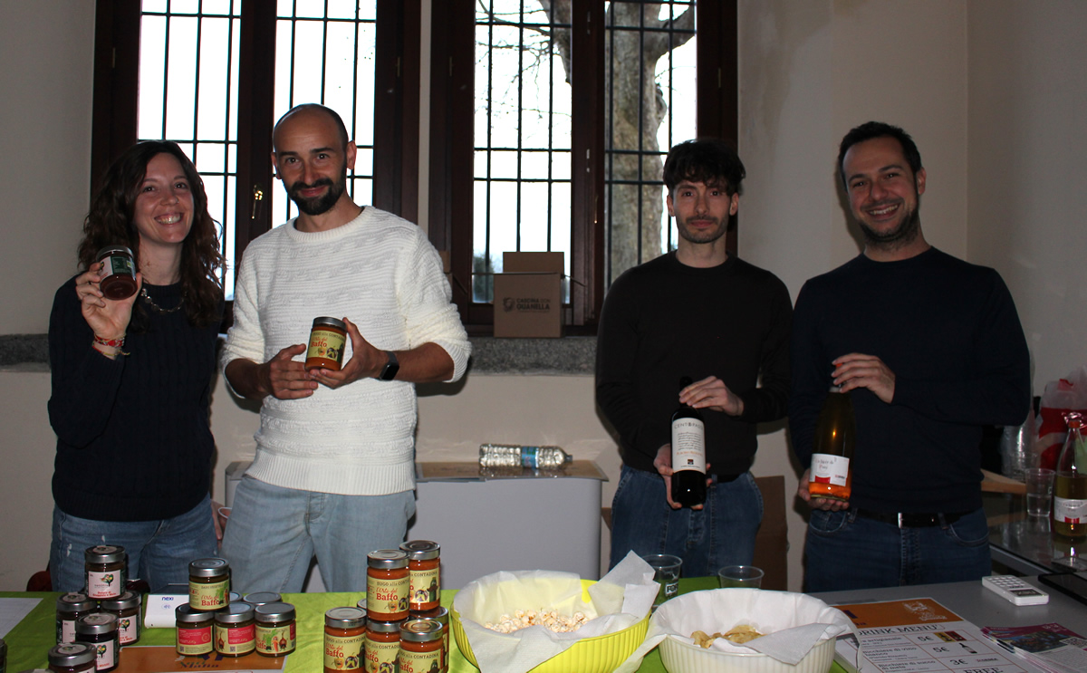 musicantimafia1.jpg (305 KB)