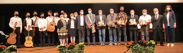 premio2021-2020.jpg (31 KB)