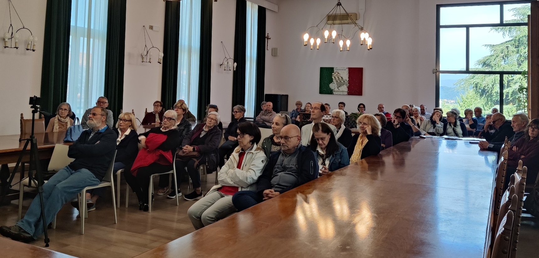 Casatenovo_votodonne__5_.jpg (884 KB)
