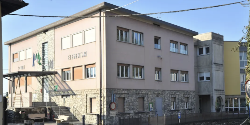 Castello_scuola-primaria-1.png (420 KB)