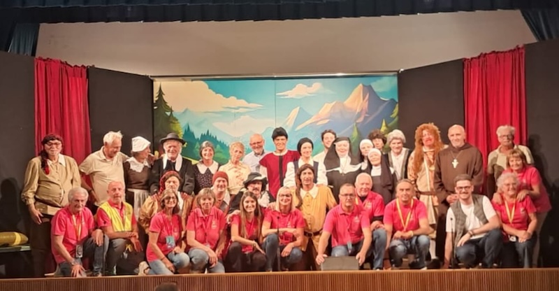 Nibionno_renzo_lucia00004.jpg (121 KB)