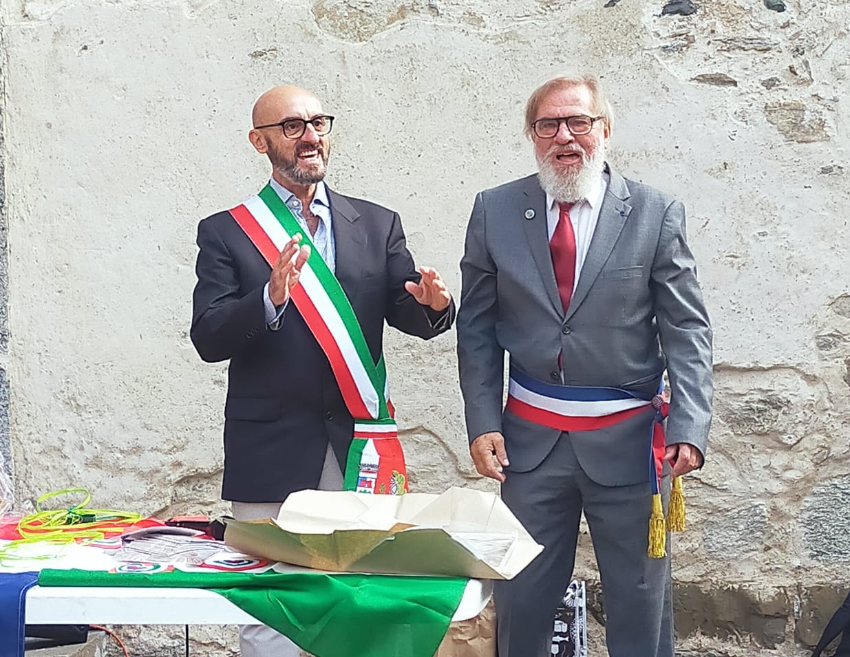 barzano_gemellaggio__4_.jpeg (712 KB)