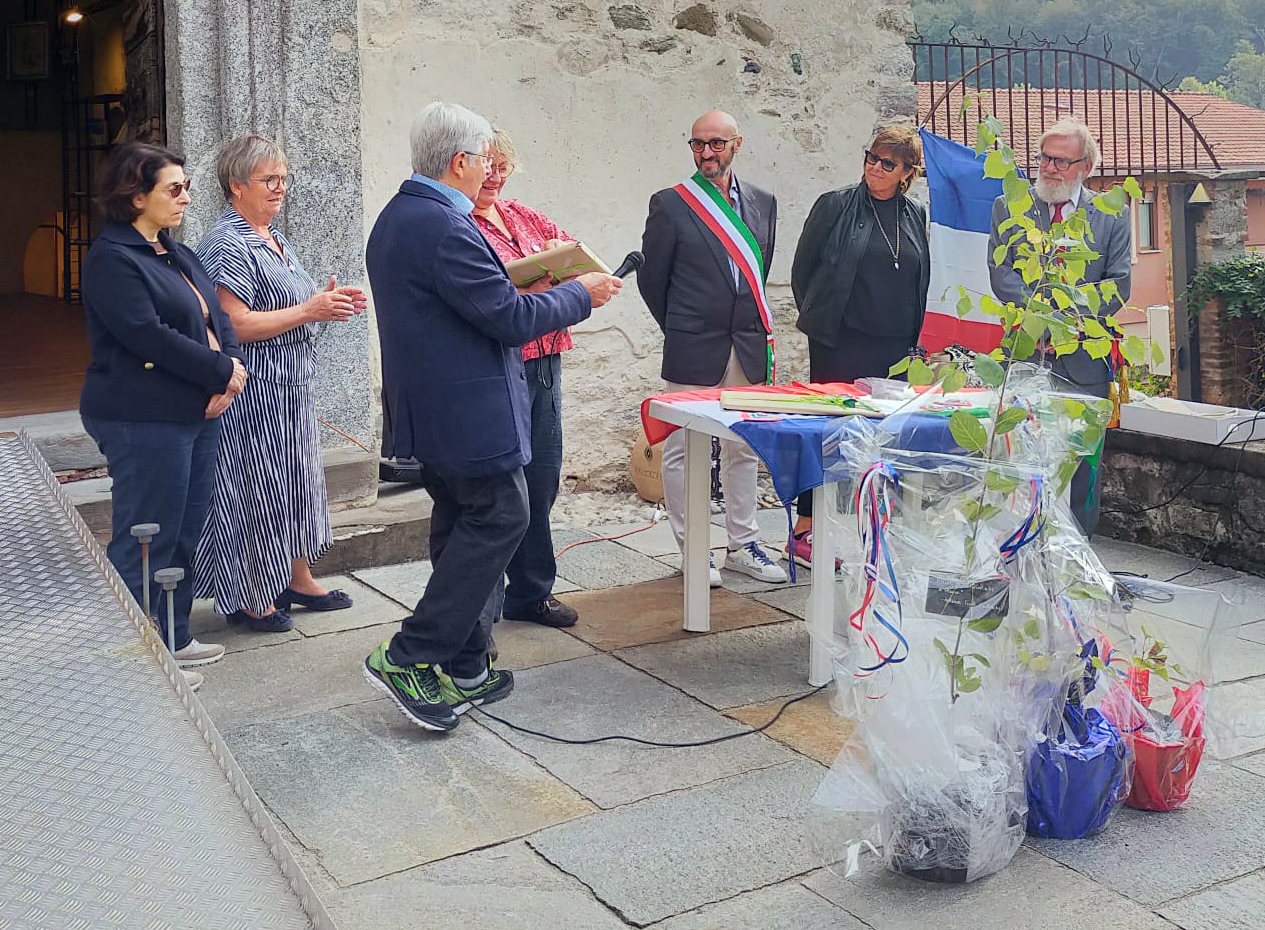 barzano_gemellaggio__8_.jpeg (930 KB)