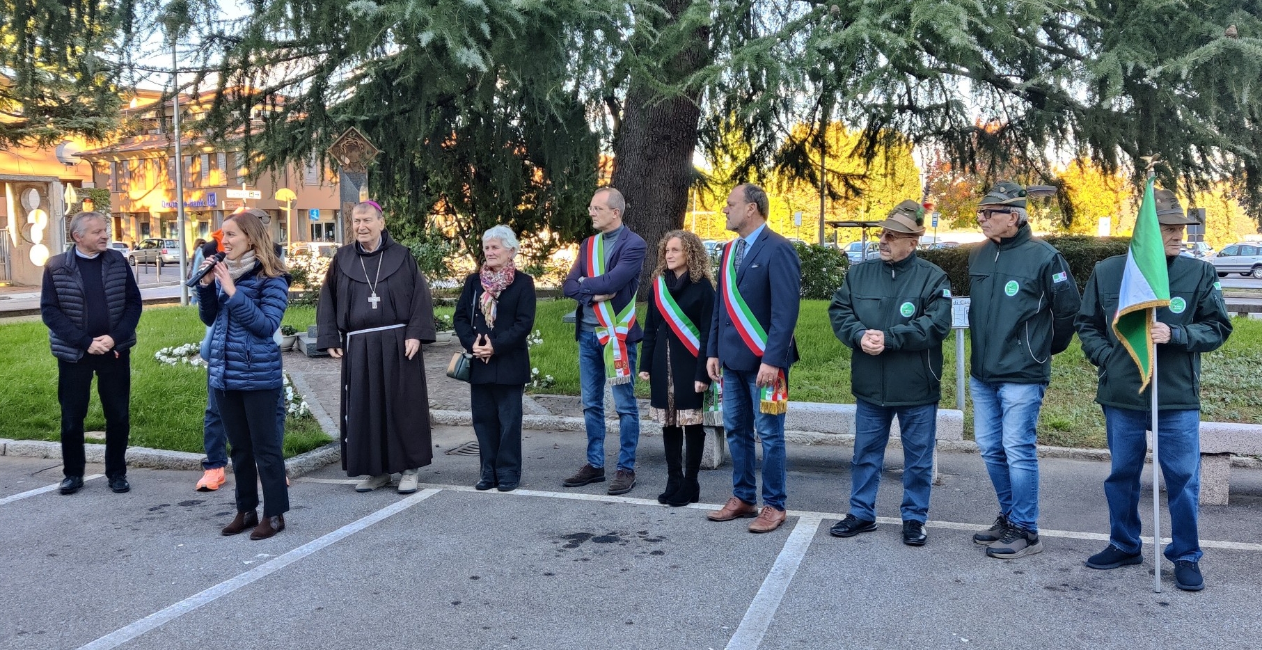 casatenovo_graziella__10_.jpg (1.50 MB)