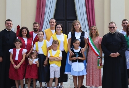 Barzago_festaSanBartolomeo_pr.jpg (97 KB)