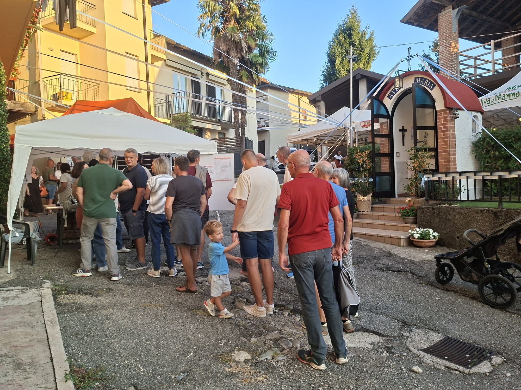 barzano_festadago__6_.jpg (993 KB)
