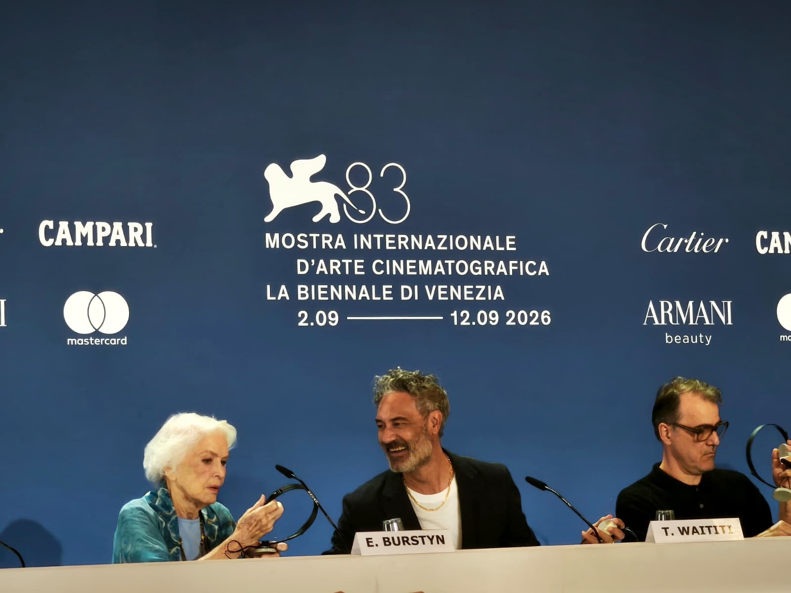 conferenza_stampa_di_place_to_be.jpeg (93 KB)