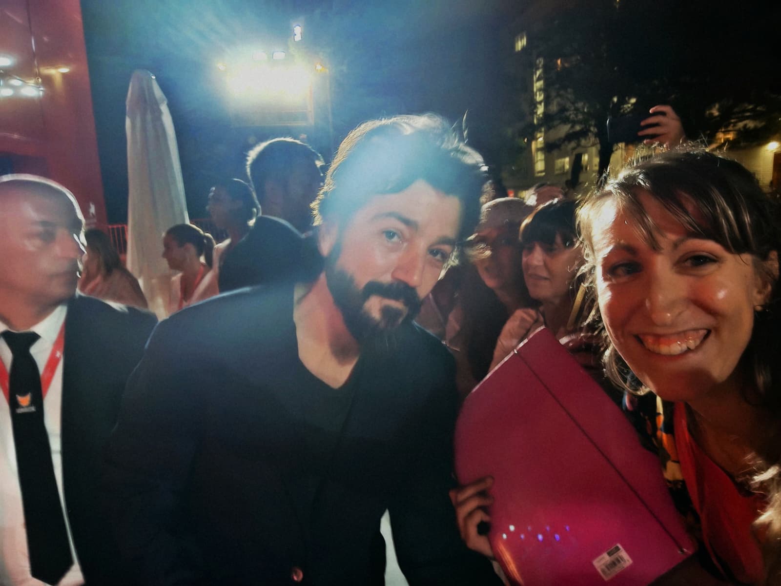 diego_luna.jpeg (113 KB)
