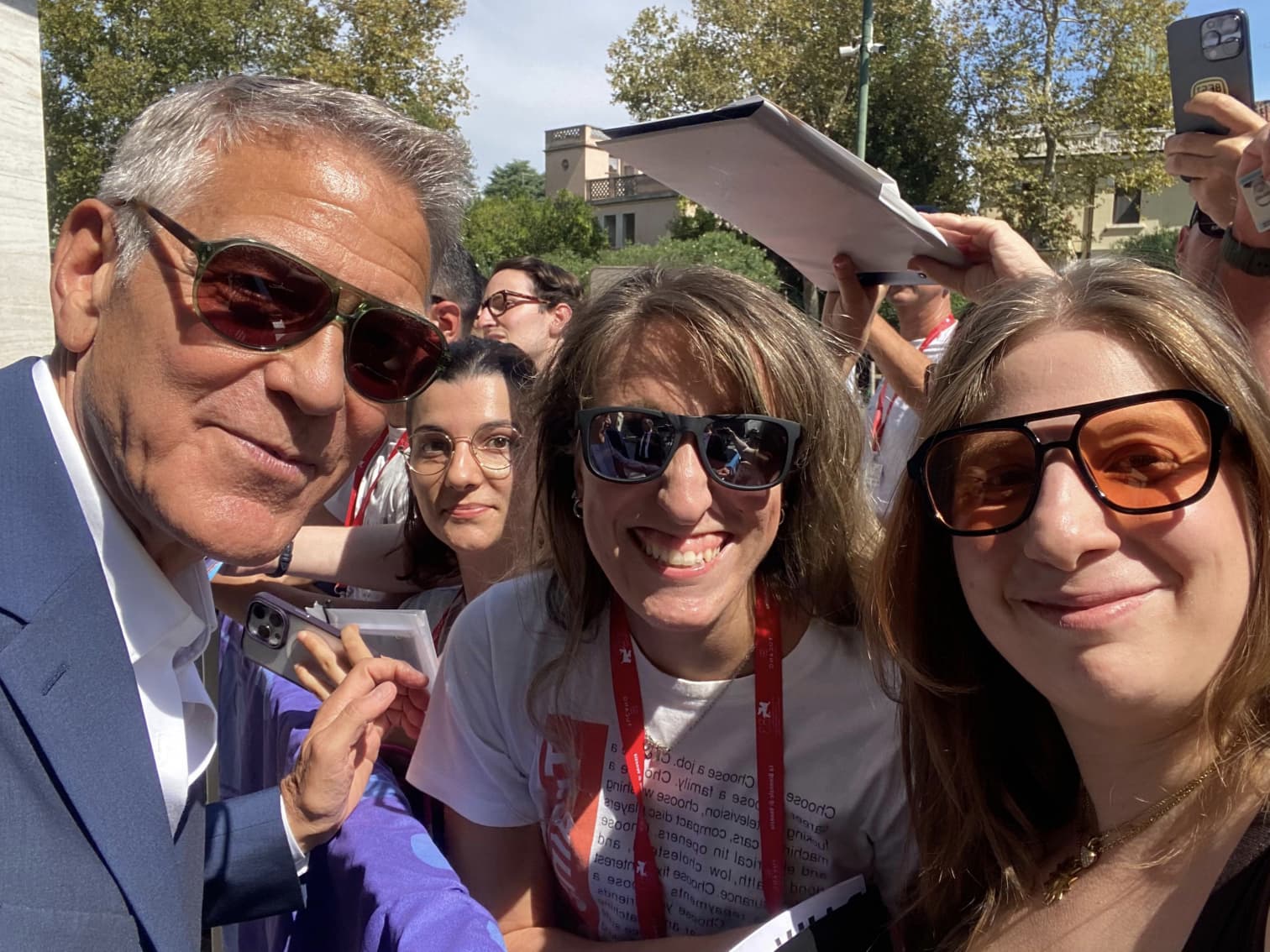 george_clooney.jpeg (212 KB)
