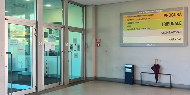 tribunalelecco2col.jpg (120 KB)