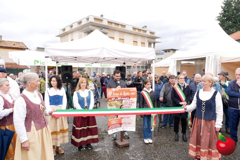OGGIONO_FIERA_SANT_ANDREA_18.jpg (159 KB)