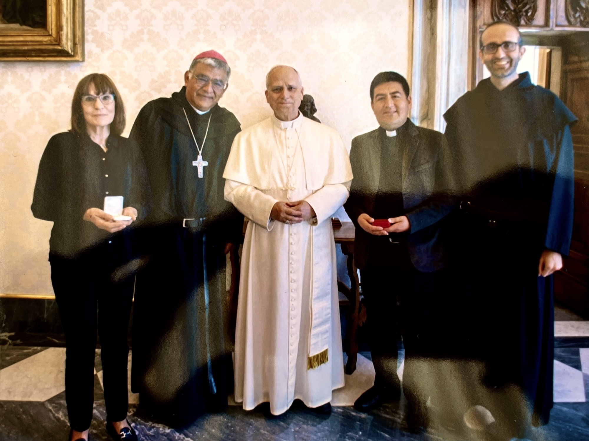 Teresi_-_Monsignor_-_Papa.jpg (818 KB)