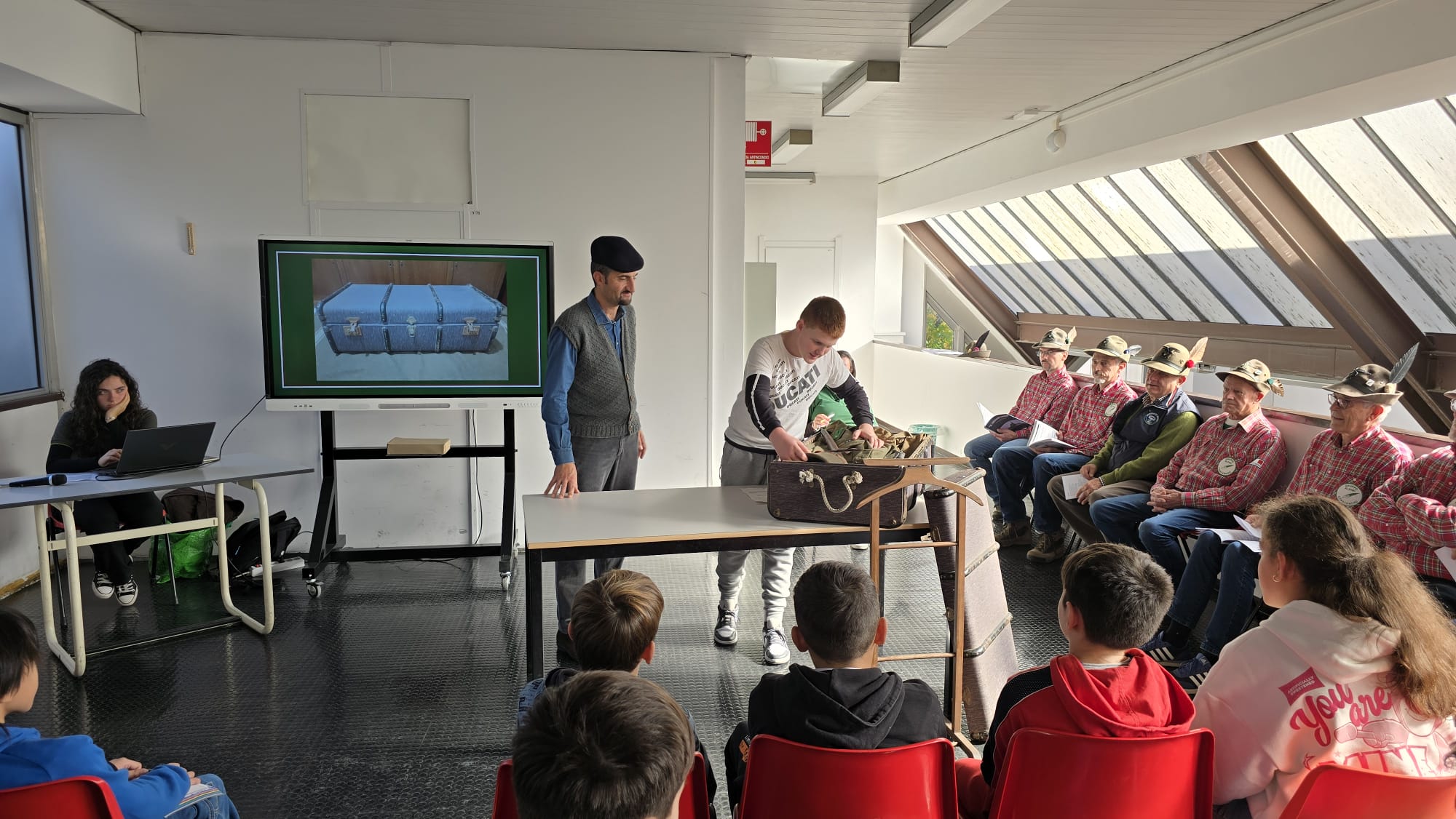 WhatsApp Image 2025-10-28 at 15.23.06  5 .