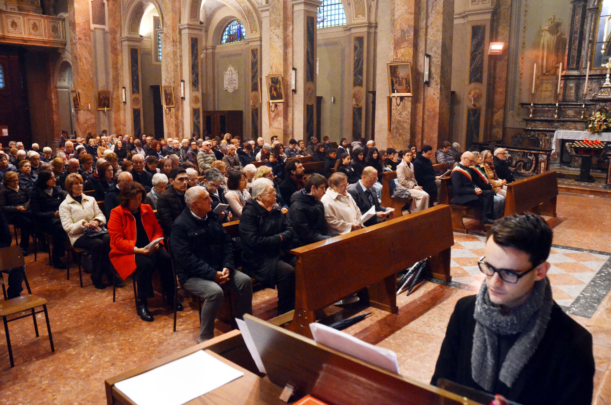 50ESIMO_MONSIGNOR_AMBROGIO_SPREAFICO_2.jpg (535 KB)