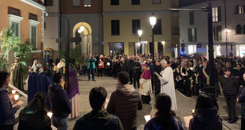 viacrucisoggiono__18_.jpeg (155 KB)
