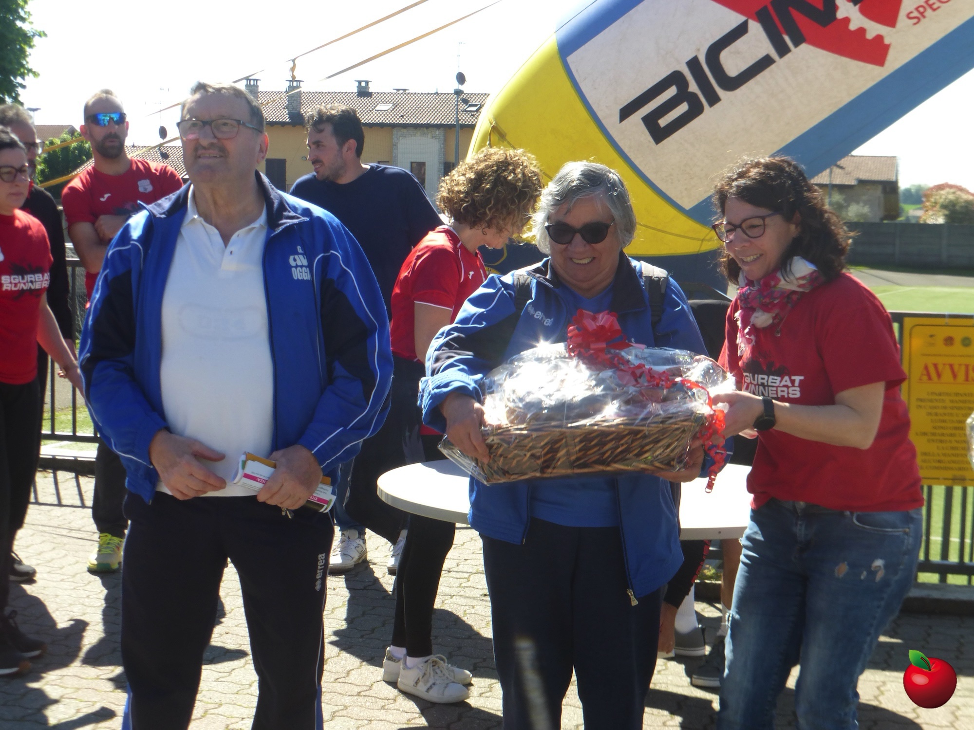 Rogeno_camminata_25129.jpg (748 KB)