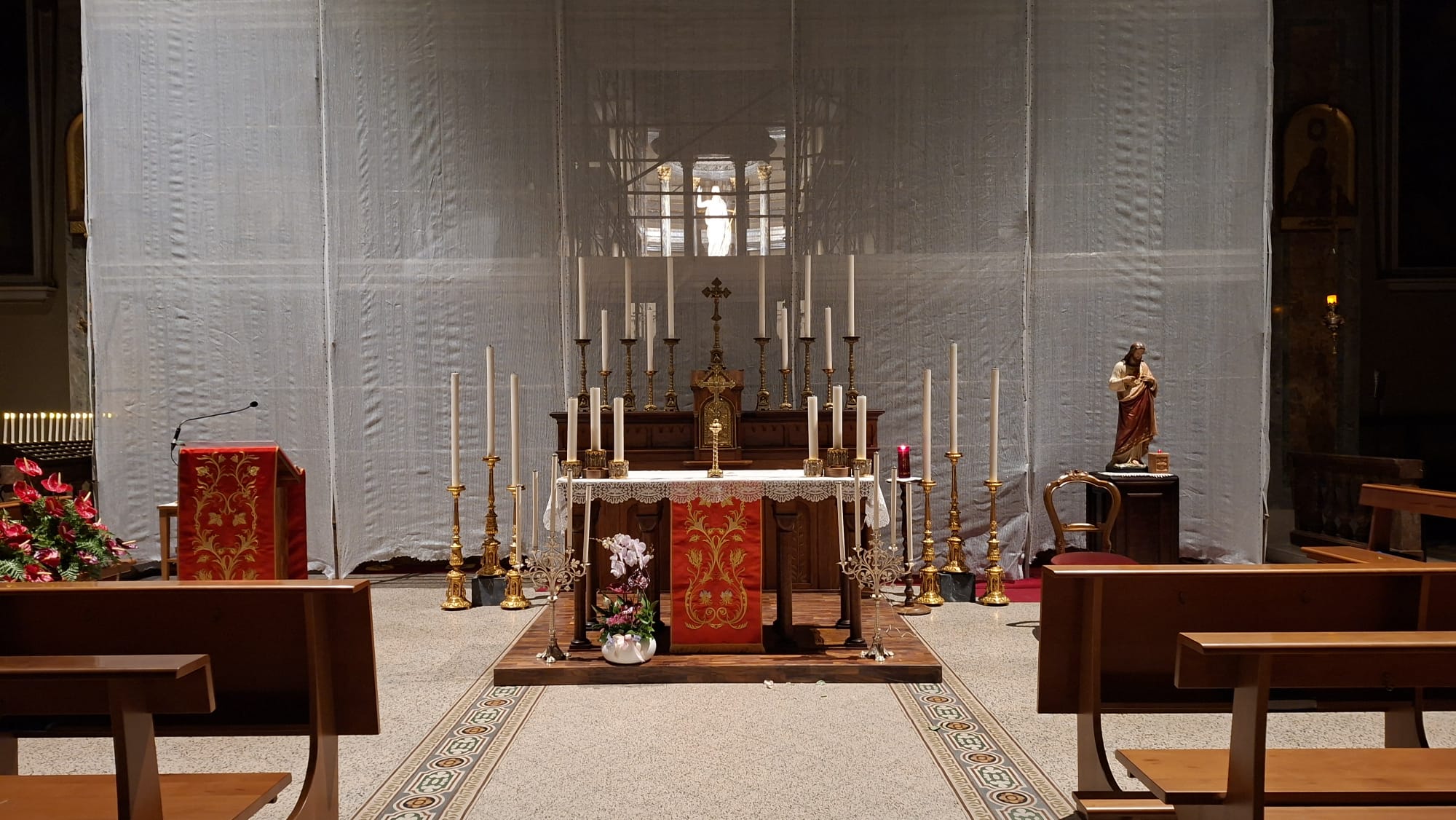 Bulciaghetto-restauro_interno_chiesa-6.jpg (312 KB)