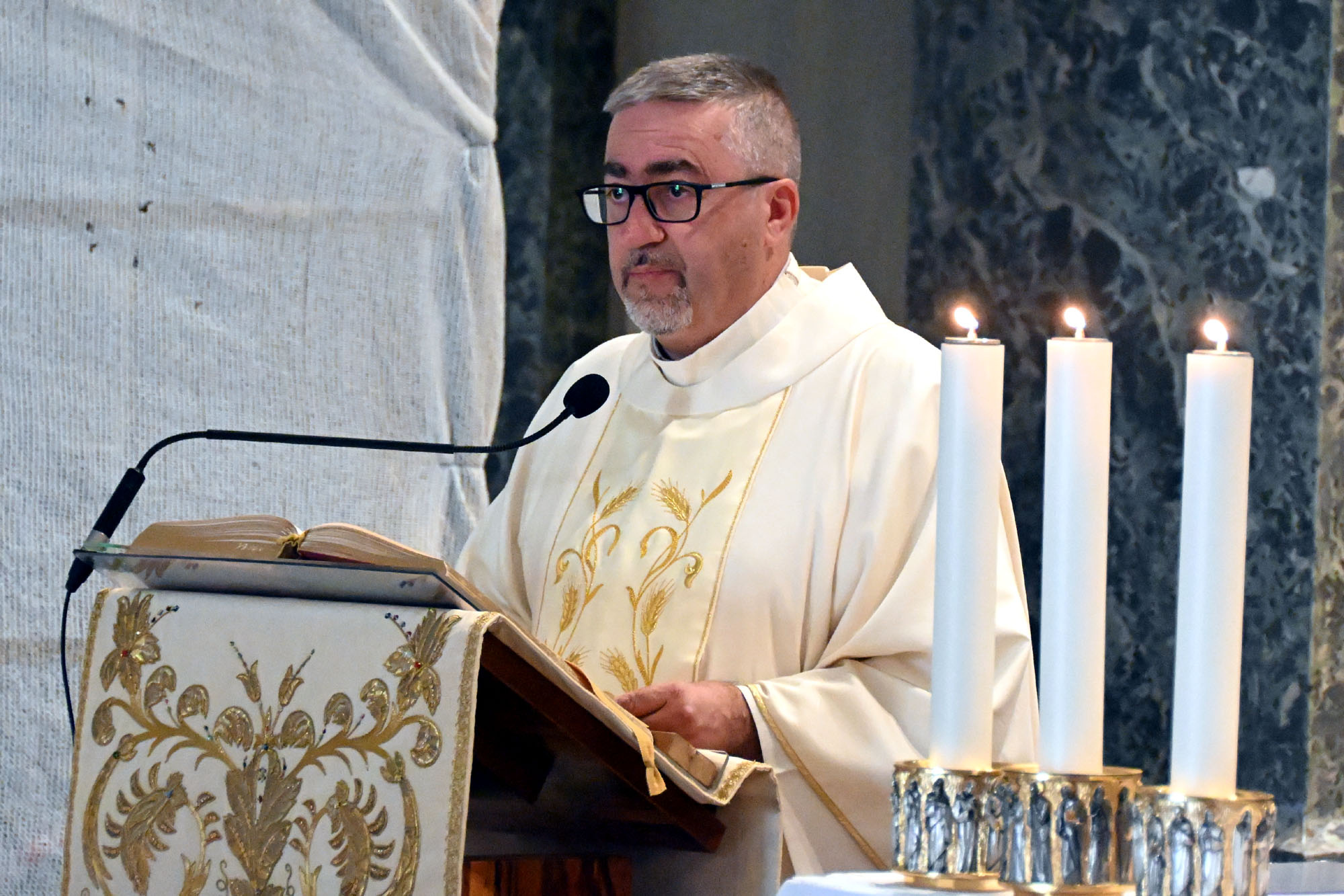 FESTA_PATRONALE_E_30ESIMO_DON_DOMENICO_SCIBETTA_22.jpg (393 KB)