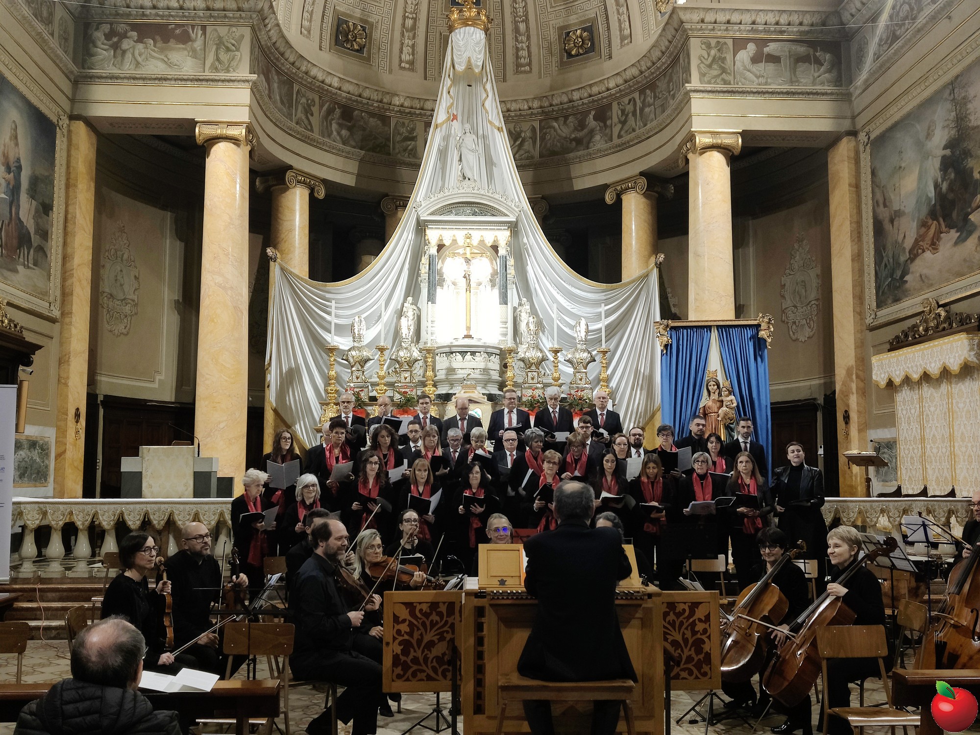 Casatenovo_concertocoro__19_.jpg (874 KB)
