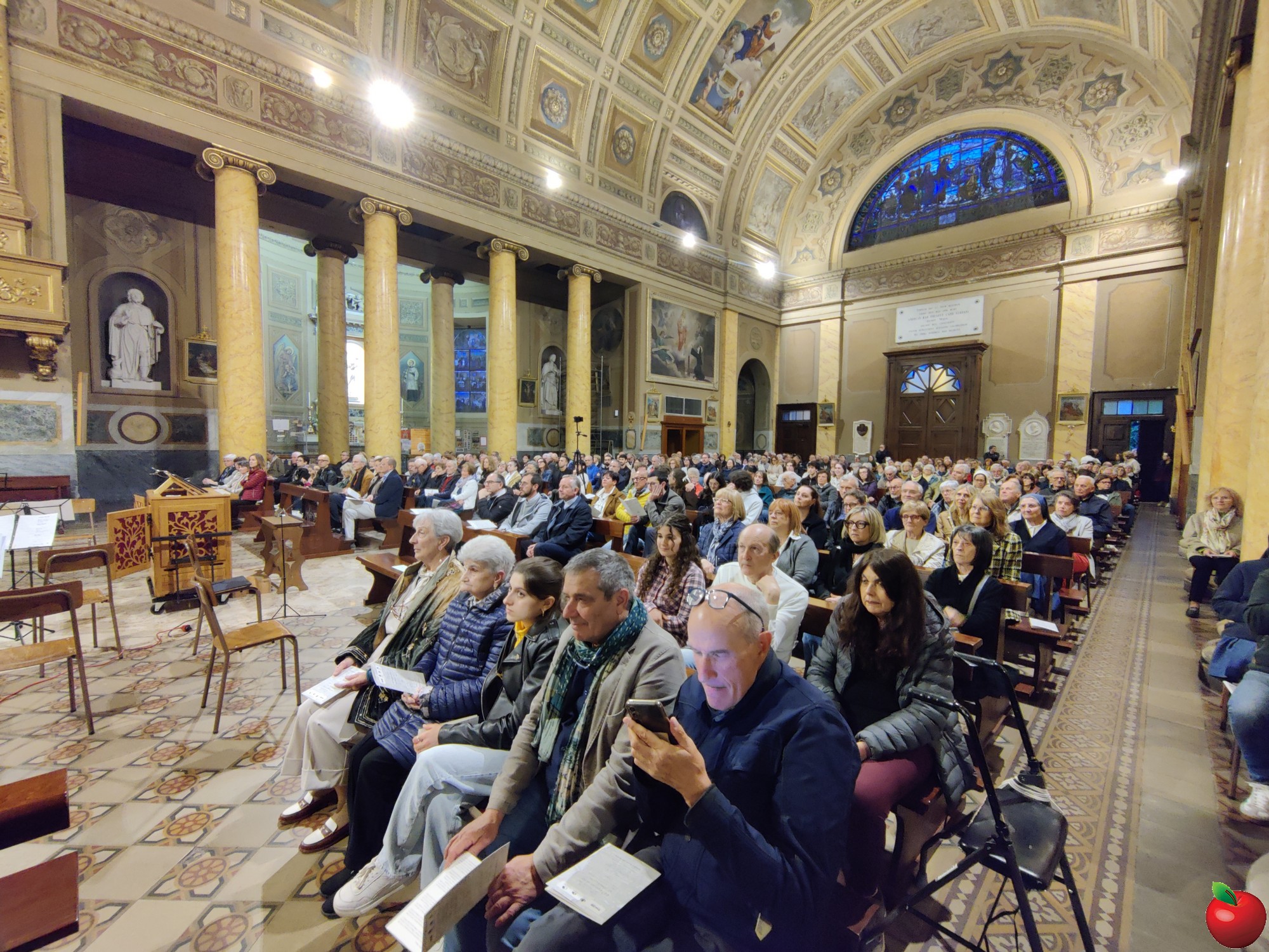 Casatenovo_concertocoro__8_.jpg (842 KB)