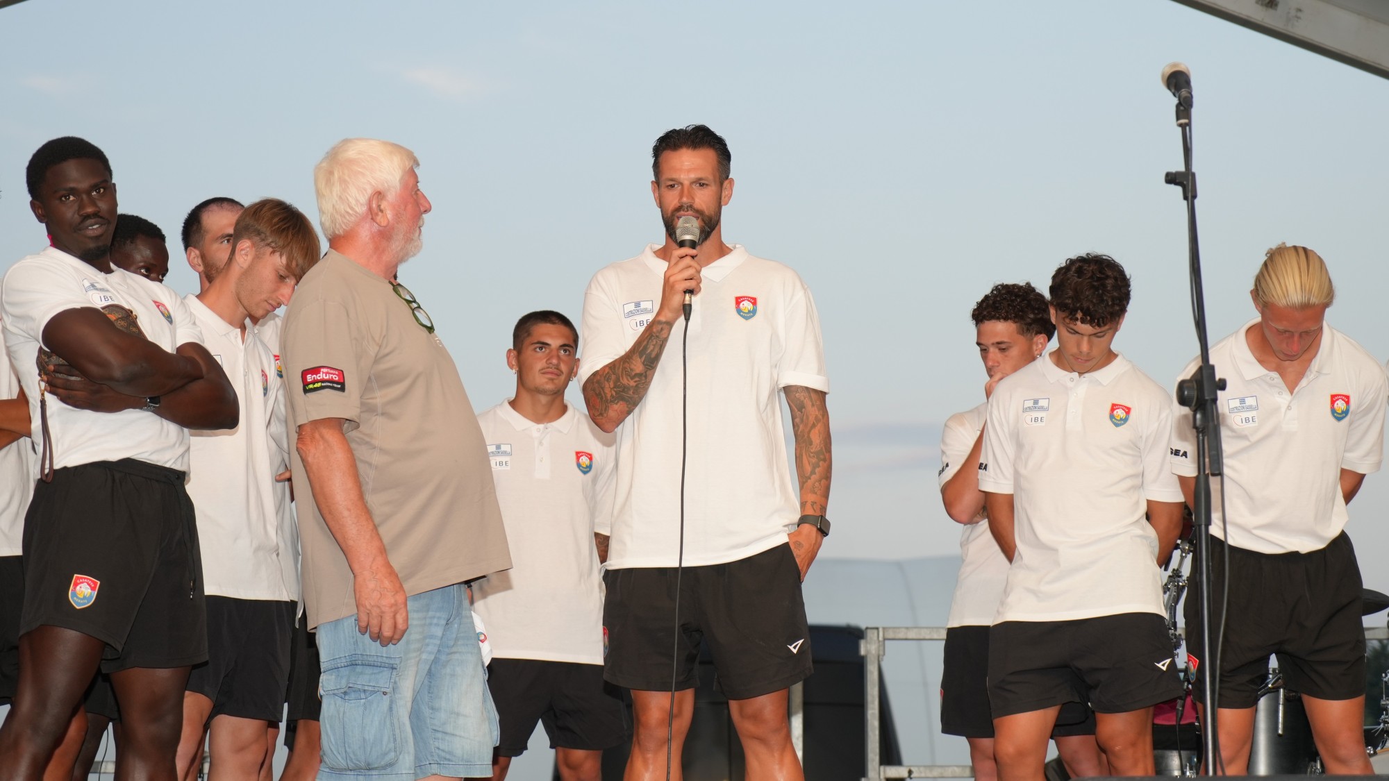 Presentazione_Casatese_Merate_03.JPG (277 KB)