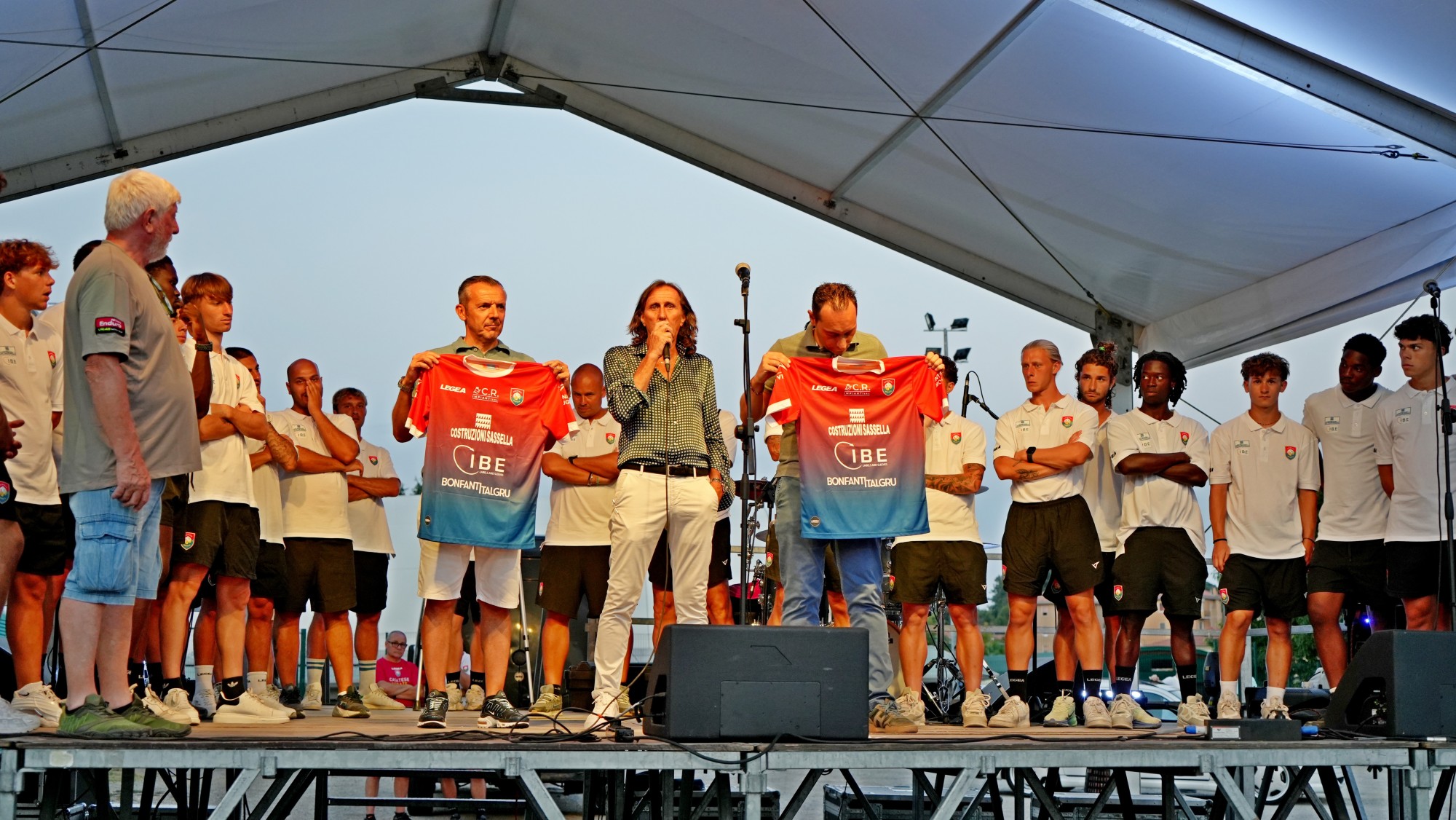 Presentazione_Casatese_Merate_15.JPG (488 KB)