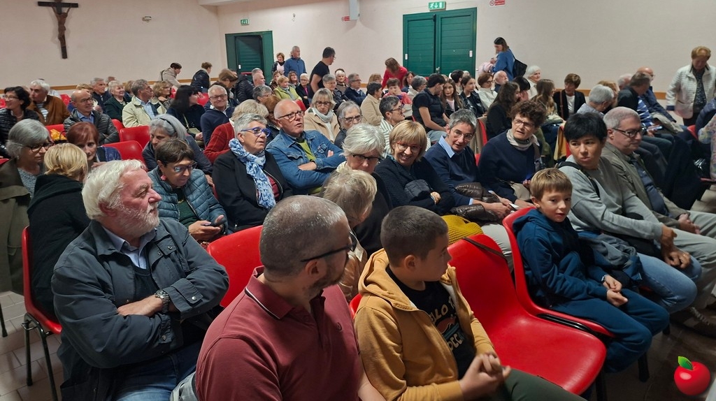Cassago_teatro_oratorio0010.jpg (386 KB)