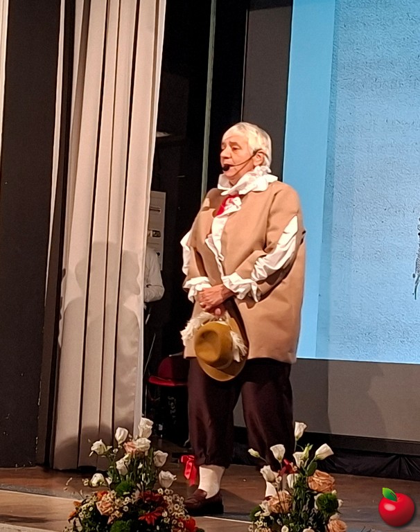 Cassago_teatro_oratorio0019.jpg (118 KB)
