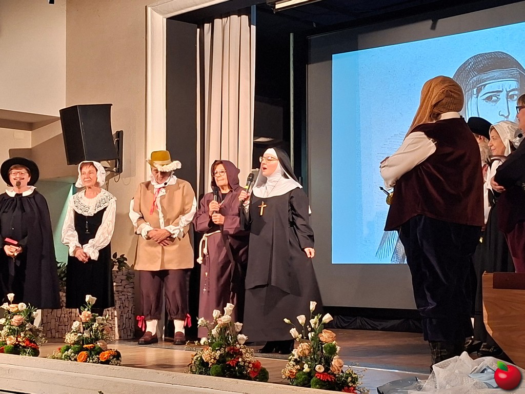 Cassago_teatro_oratorio0023.jpg (264 KB)