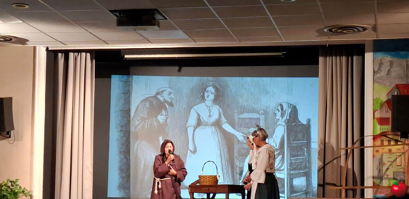 Cassago_teatro_oratorio0028.jpg (199 KB)