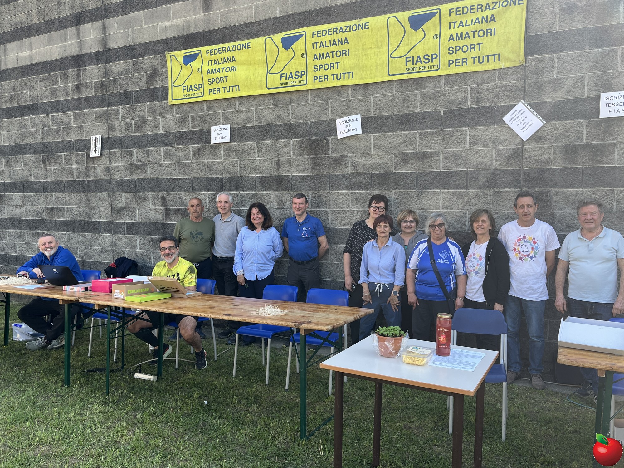 Castello-marcia_amico-9.jpg (1.10 MB)