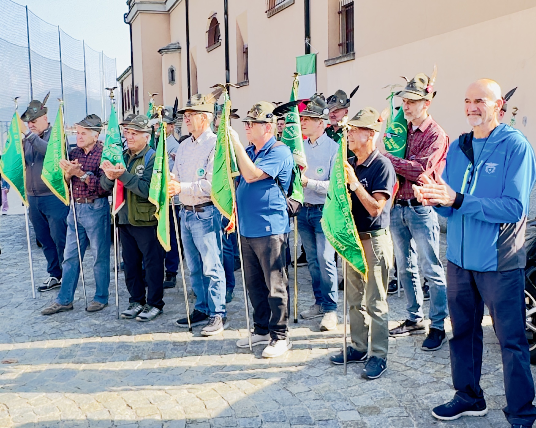 garbagnate_alpini__32_.jpg (949 KB)